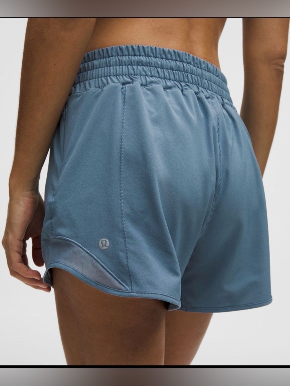 Lululemon Hotty Hot High-Rise Lined
Short 4" size 6 NWT - Picture 3 of 11